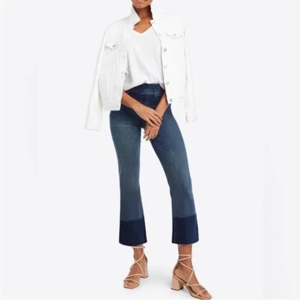 SPANX Cropped Flare Jeans XS High Rise Pull-On Shaping Stretch Denim Raw Hem